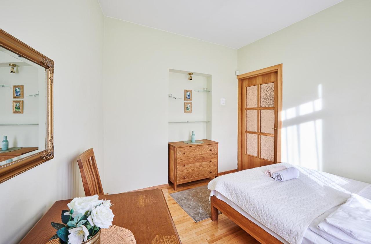 Kurpiu Gatve Appartement Kaunas Buitenkant foto